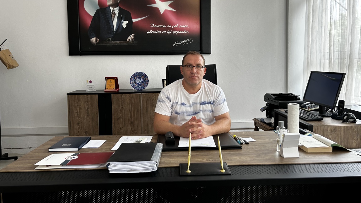 Murat Volkan KARAKAYA - Müdür